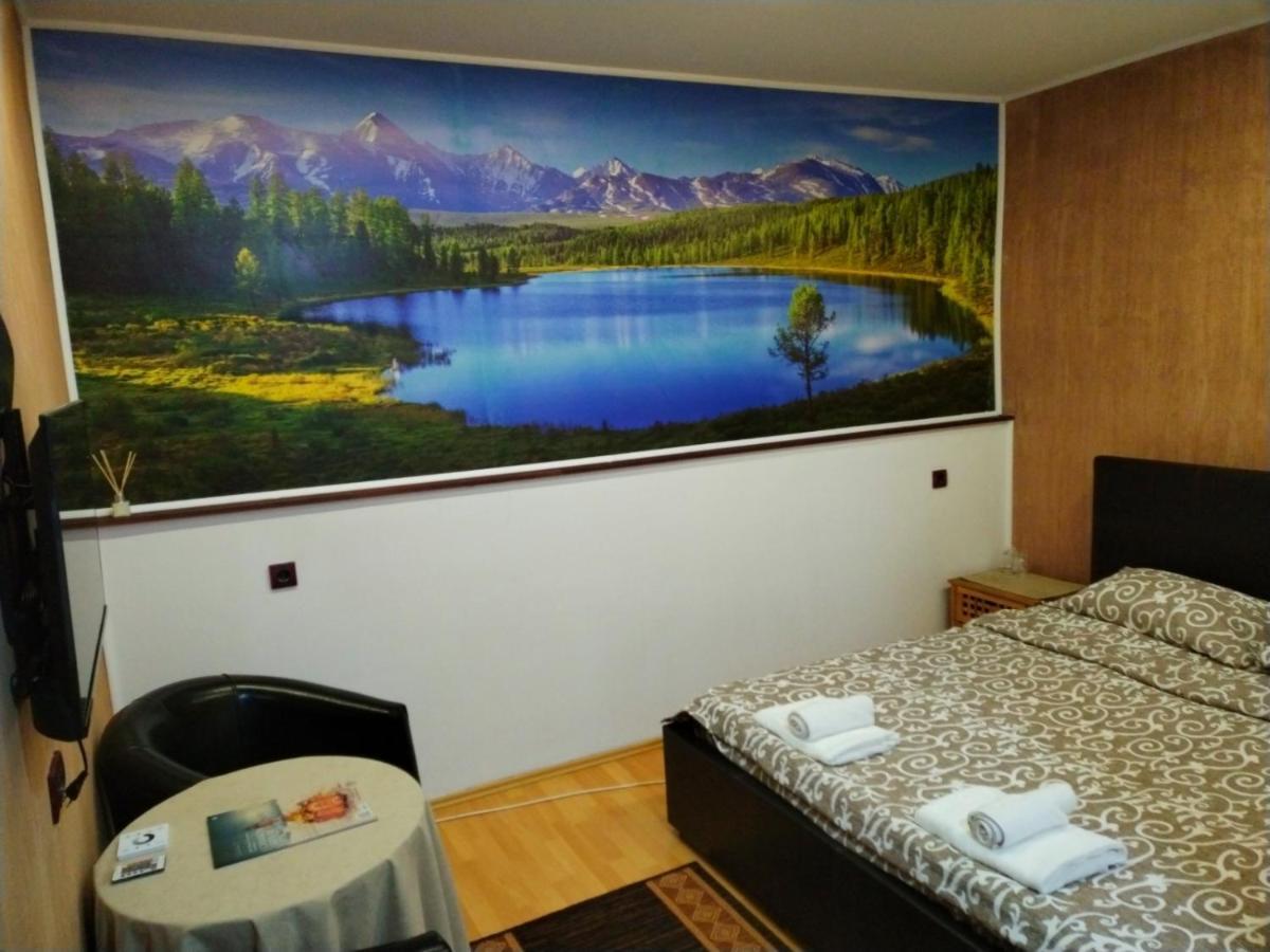 Fun Rooms Sobe Prenociste Borca ภายนอก รูปภาพ