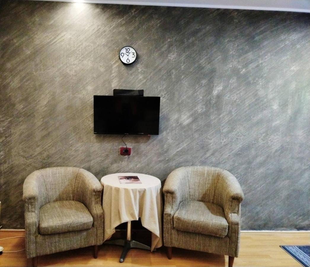Fun Rooms Sobe Prenociste Borca ภายนอก รูปภาพ