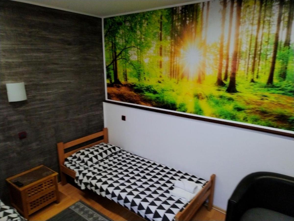 Fun Rooms Sobe Prenociste Borca ภายนอก รูปภาพ