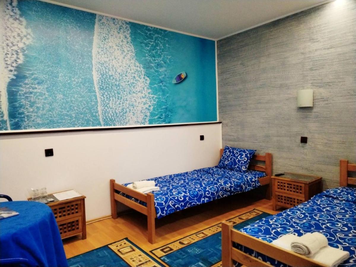 Fun Rooms Sobe Prenociste Borca ภายนอก รูปภาพ